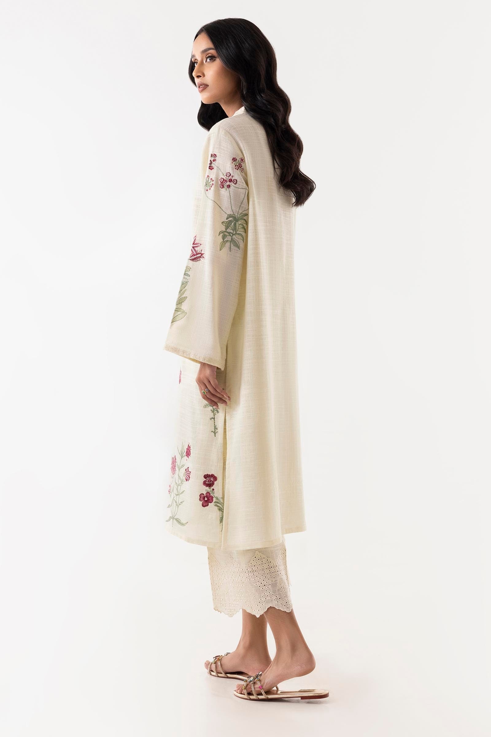https://cdn.shopify.com/s/files/1/0740/1753/8280/files/fw24sge501_2.jpg?v=1756732777