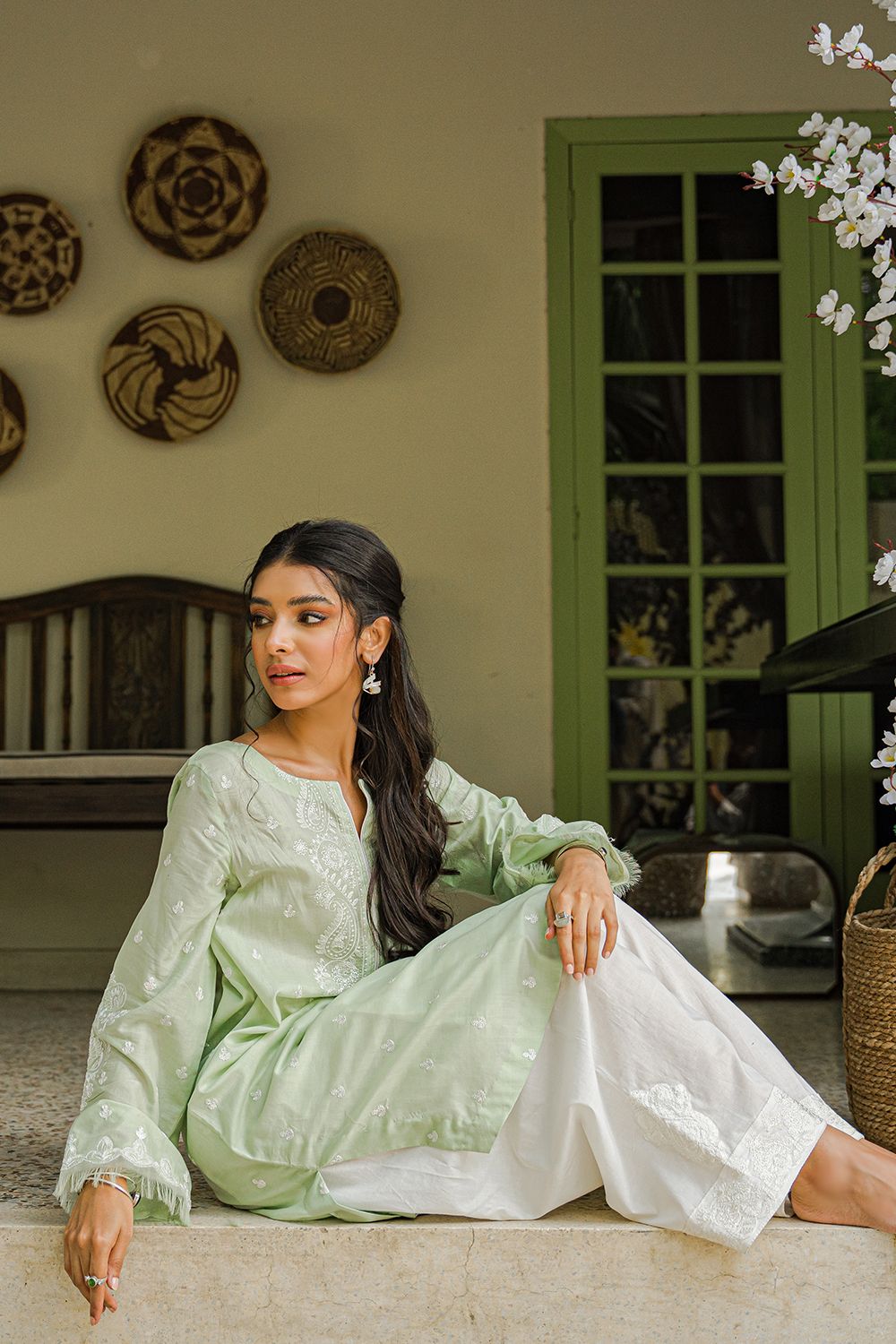 Kaviel Shalwar