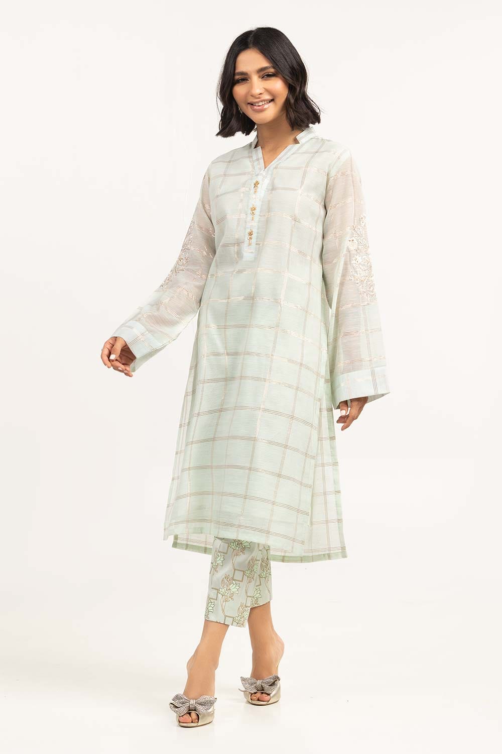 2 Piece Festive Suit Munar Kurta Raw Silk Pants