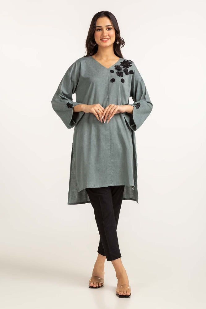 Dyed Cotton Yarn Dyed Embroidered Shirt