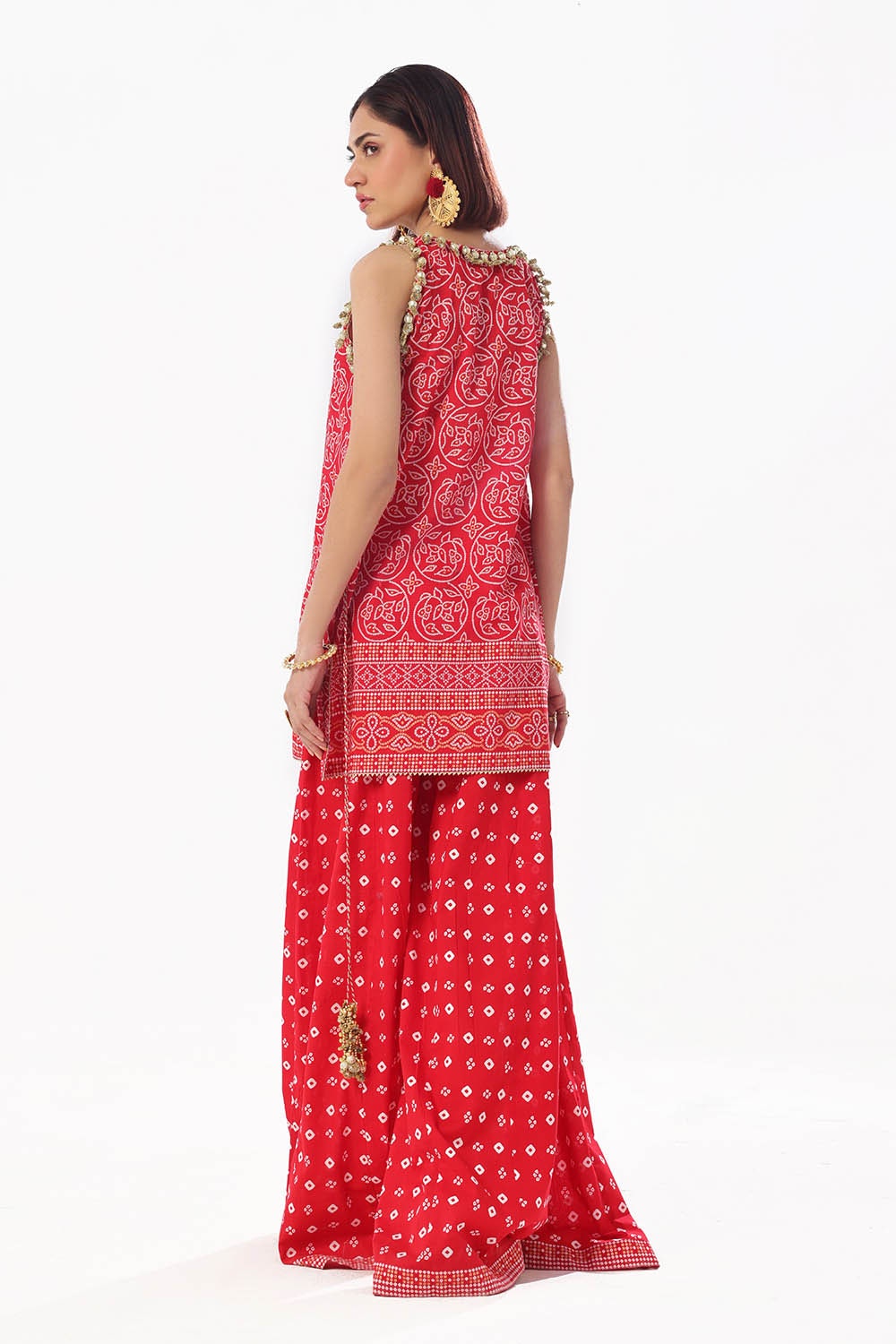 2 Piece Unstitched Embroidered Gold Printed Lawn suit