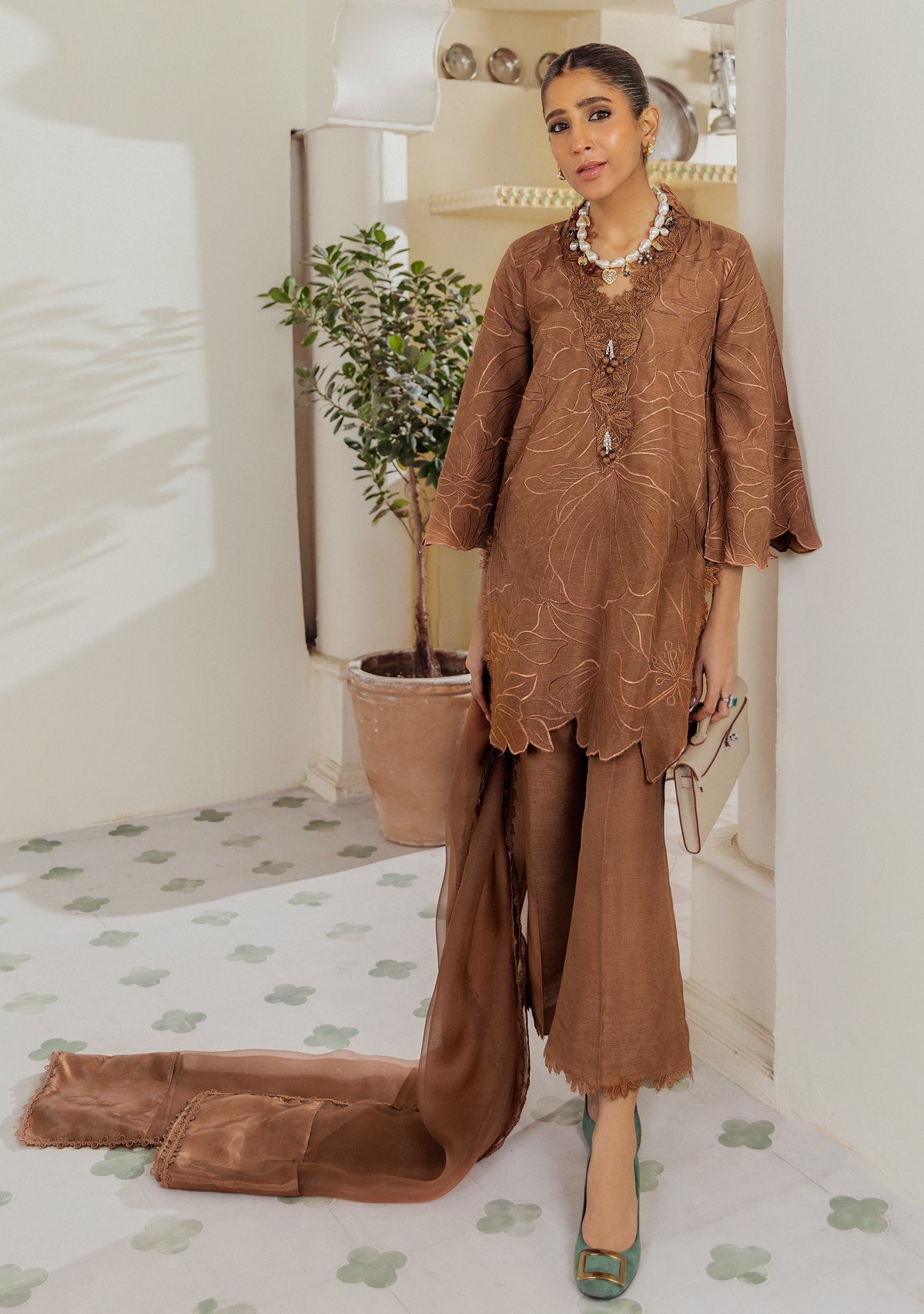 Gul Mocca Brown