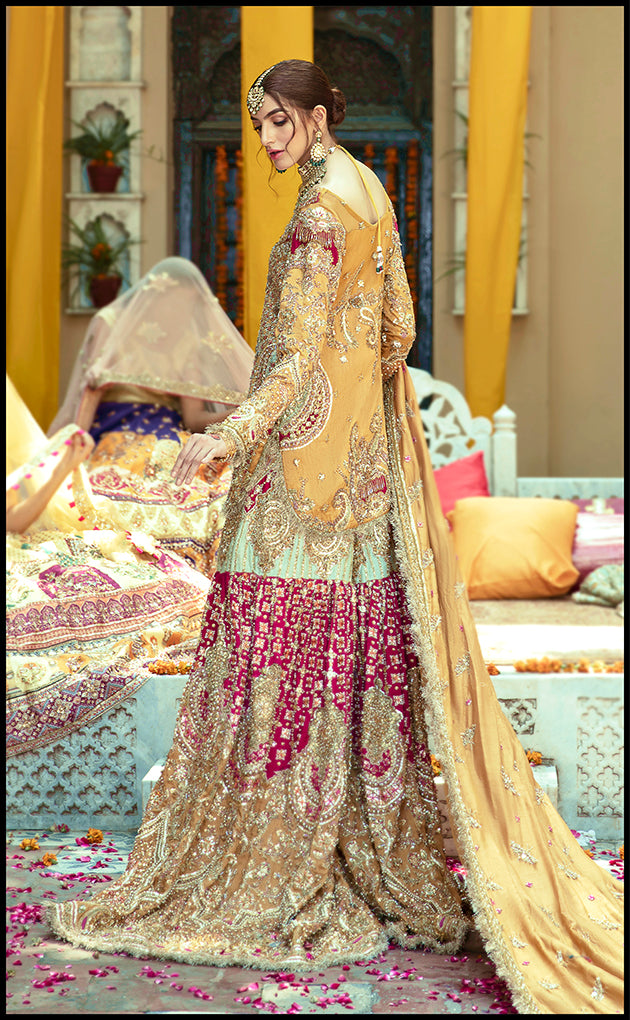 https://cdn.shopify.com/s/files/1/0560/5431/7229/products/gulbadan-bridal-410071.jpg?v=1664394298