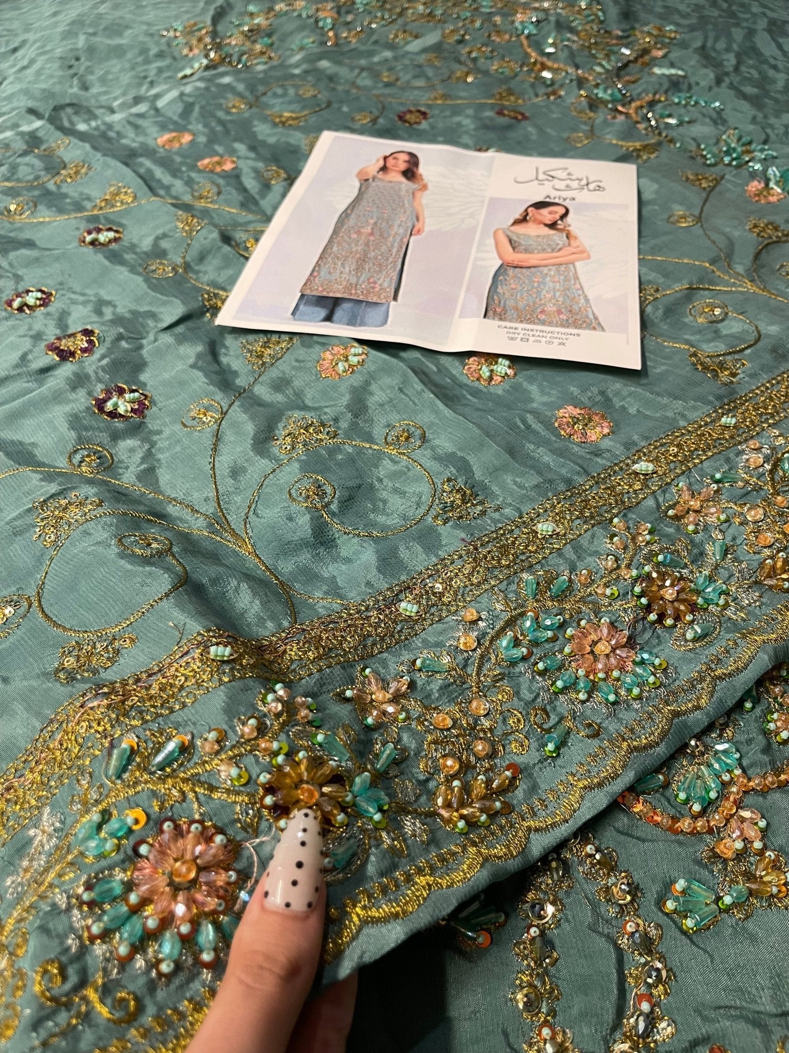 Haris Ansari – Ariya Style