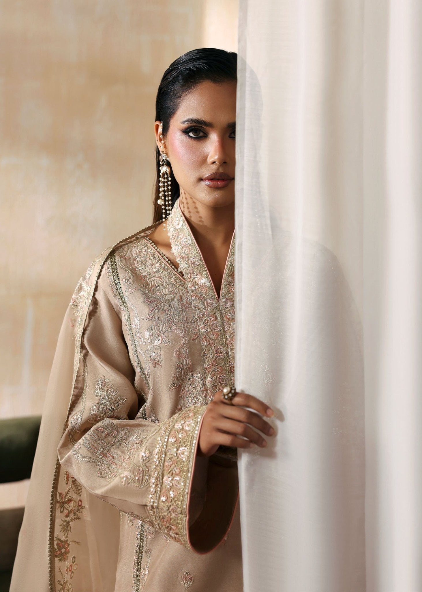 Hooria -Ready To Ship