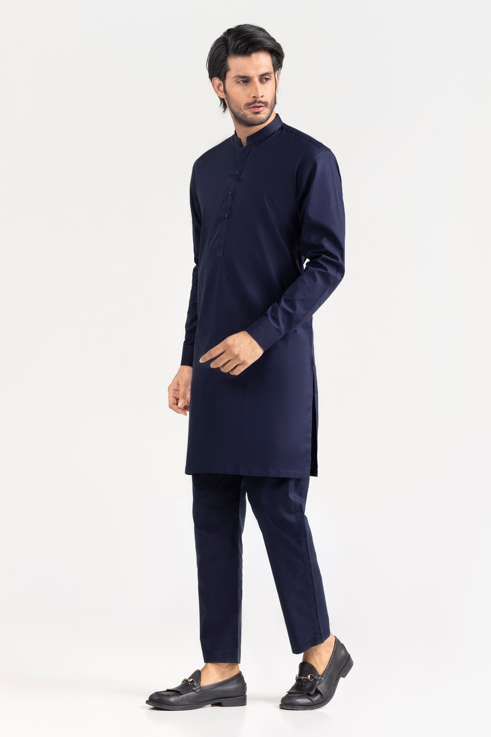 https://cdn.shopify.com/s/files/1/0706/3253/8159/files/horizon-latha-unstitched-fabric-cotton-navy-blue-fullshot-side2.jpg?v=1758382037