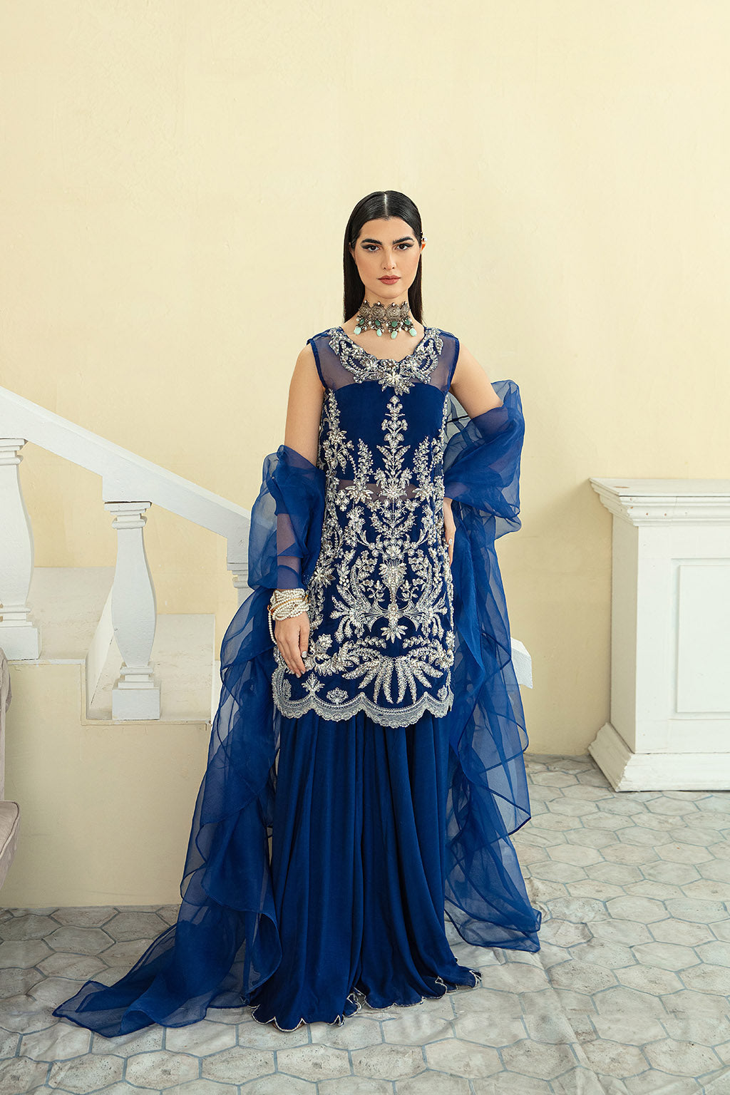 EM-02R (Shirt+Sharara)
