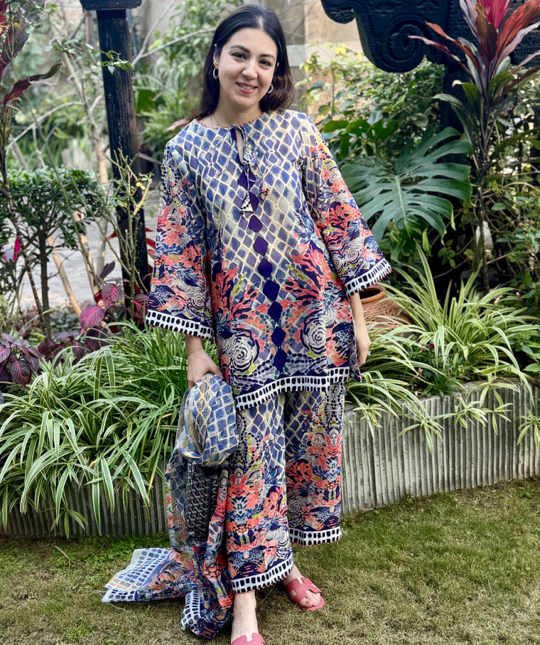 Blue Coral Wave (Unstitched)