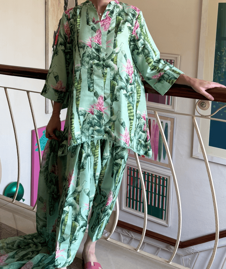 Fresh Lime Serpentine Blush