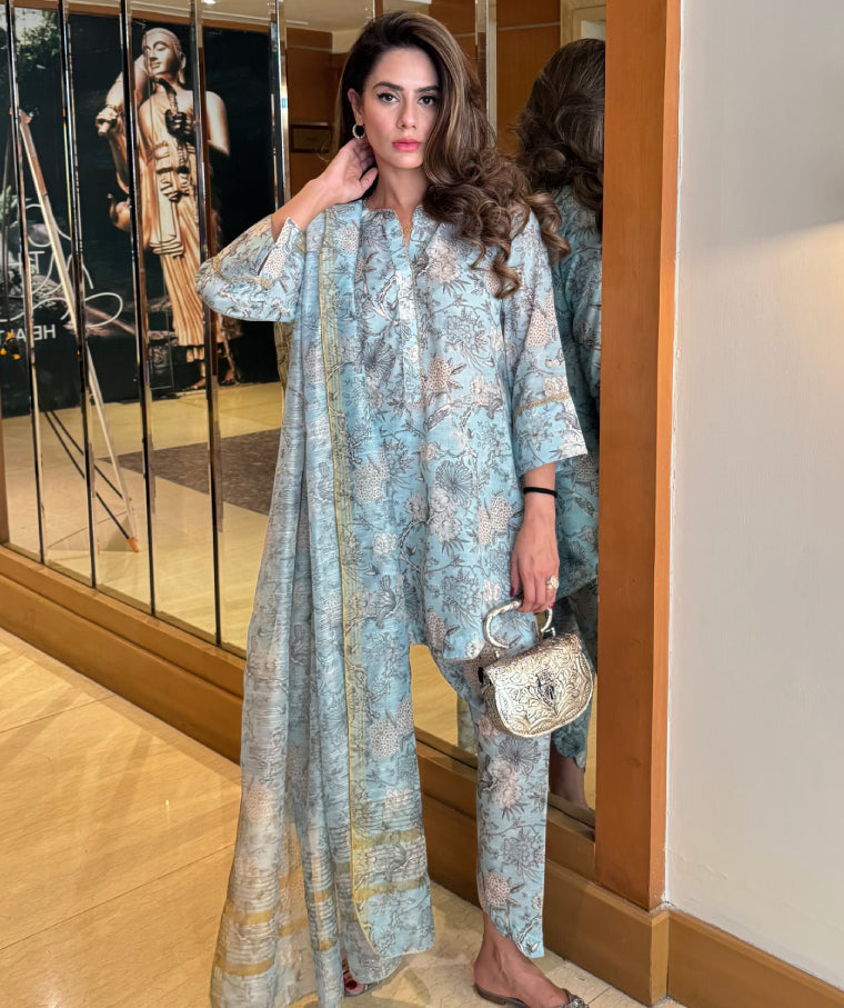 Sky Blue Chinoiserie