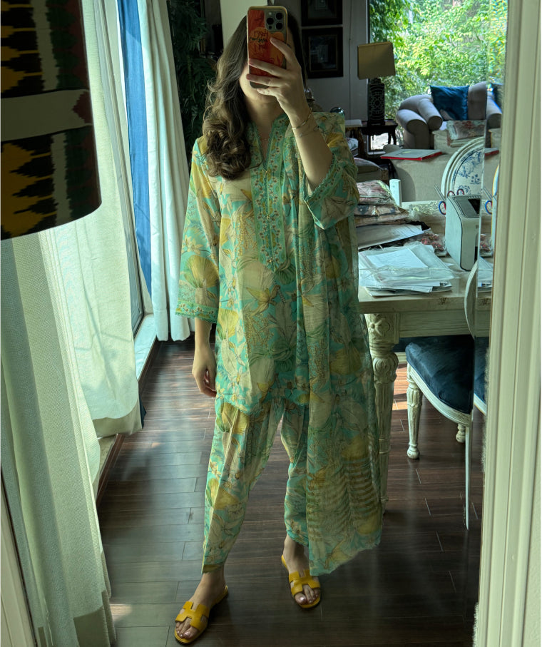 Tiffany Gardenia (Unstitched)