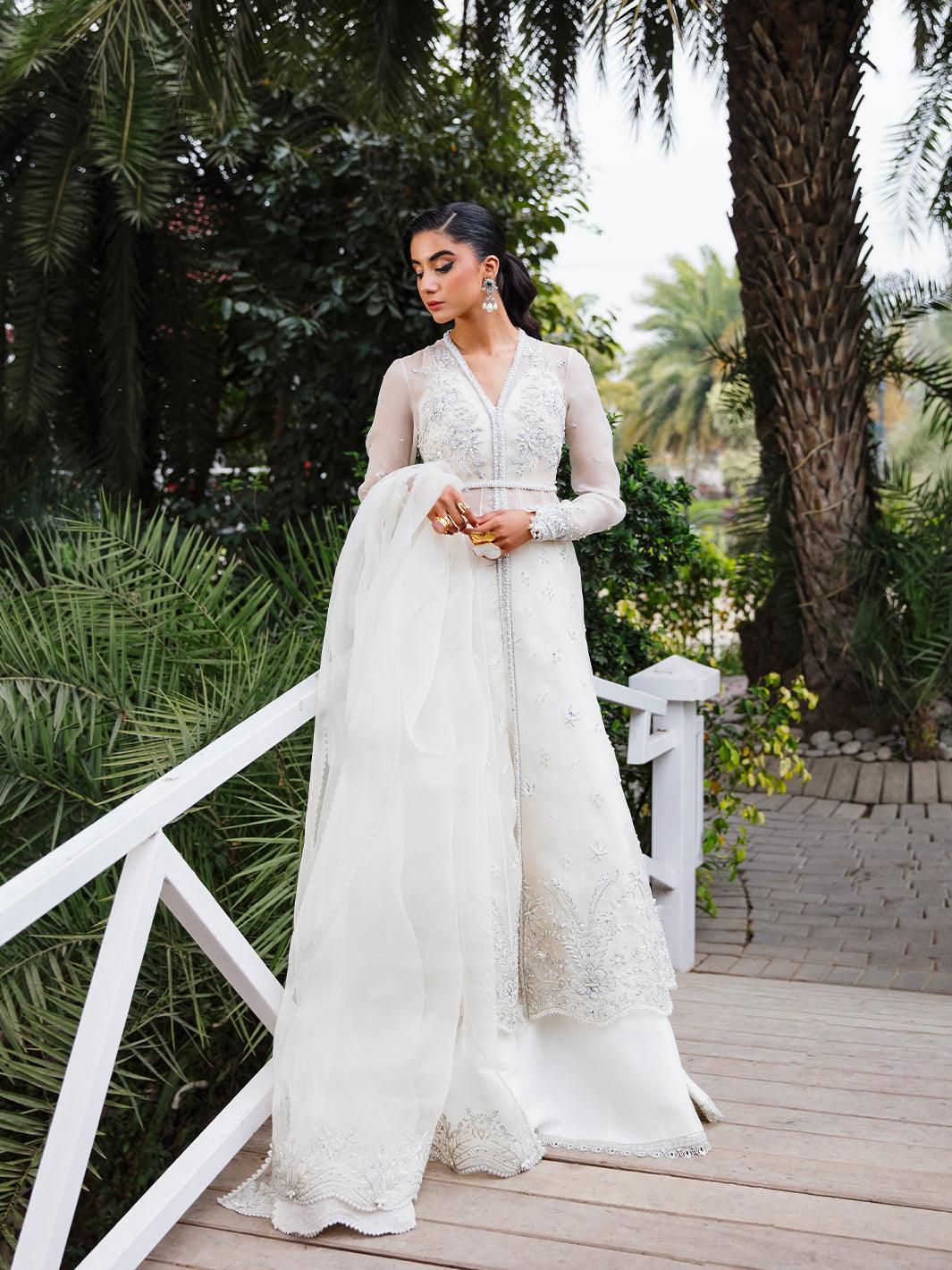 https://cdn.shopify.com/s/files/1/0704/3153/9492/files/ilana-782069_ac2c9195-6fa4-4b97-966a-e317d9dfdff5.jpg?v=1714970872