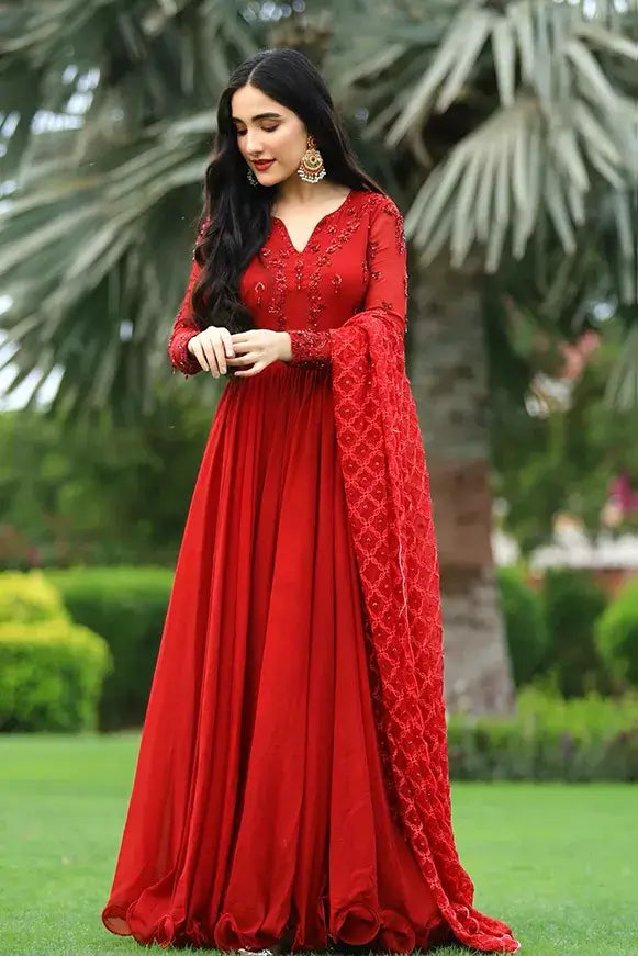 Ella – Ayezah Awan