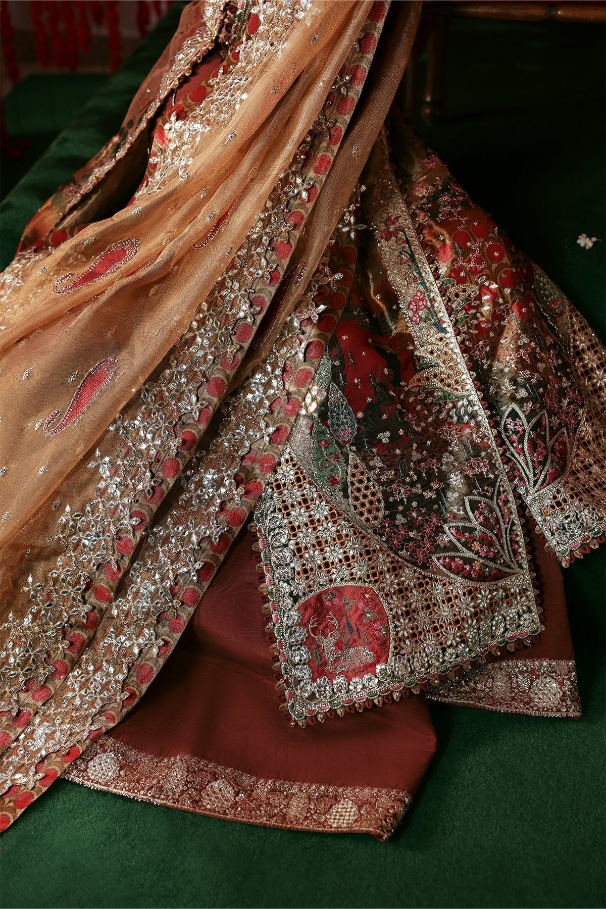 Afrozeh – Poshna Style