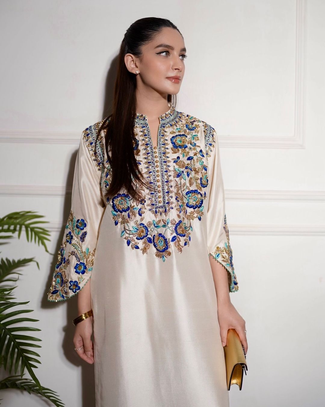 Ivories-Festive wear'25
