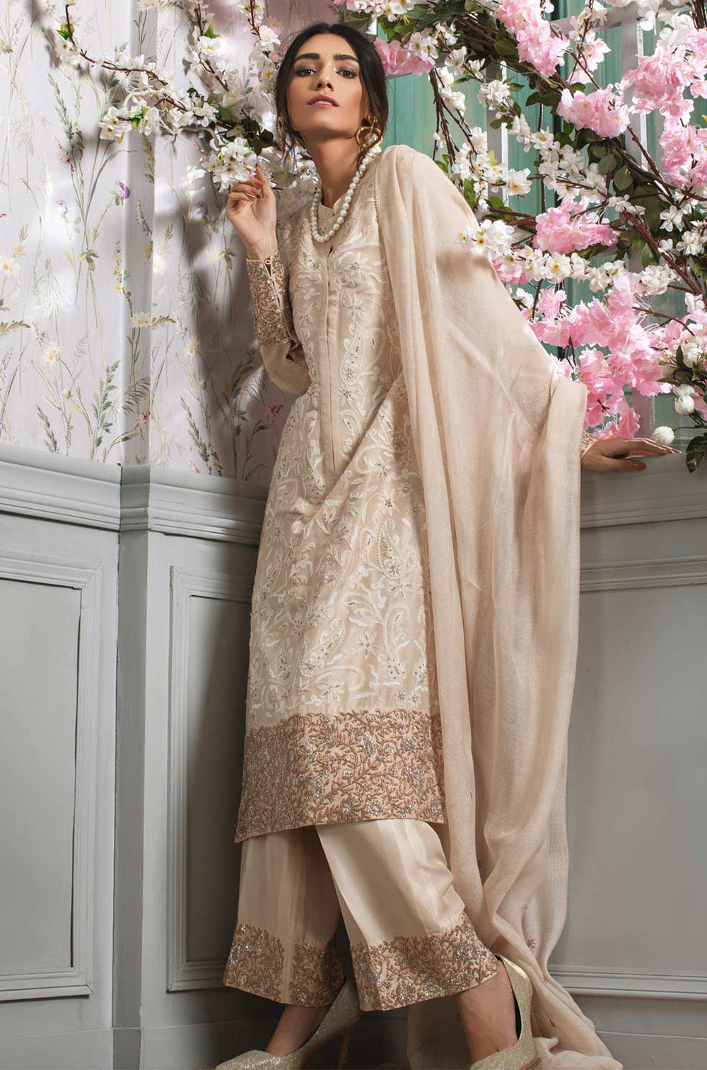 Ivory Deluxe