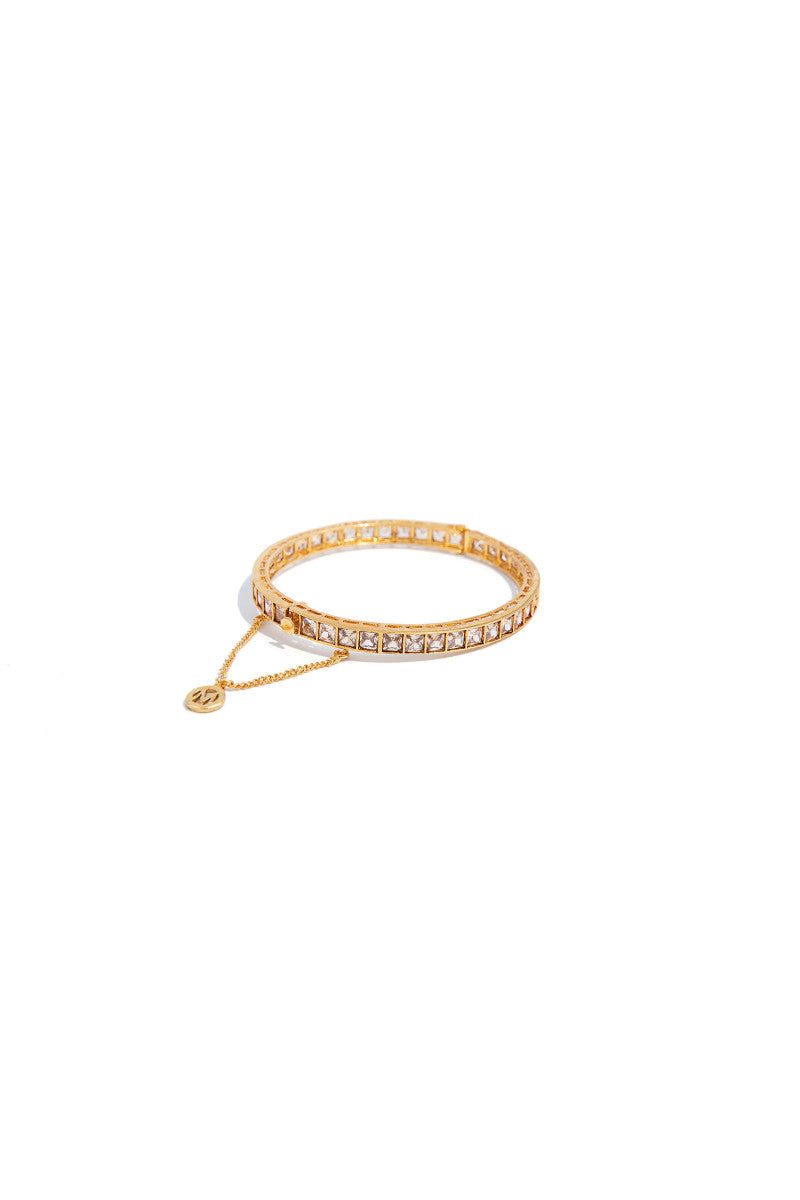 https://cdn.shopify.com/s/files/1/0620/8788/9062/products/jch_003_champagne_gold.jpg?v=1672340993