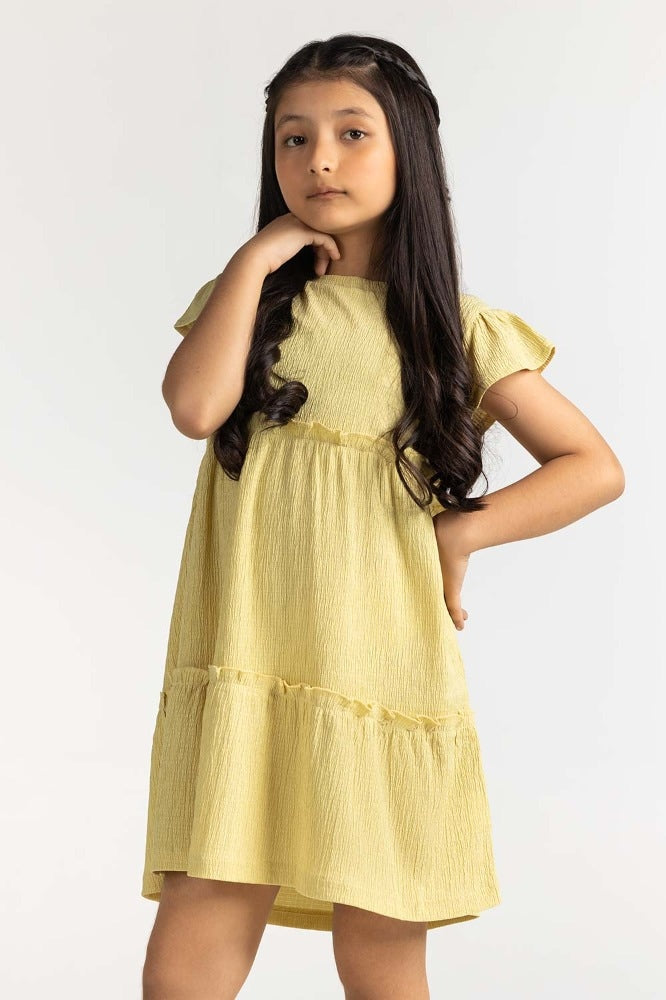 https://cdn.shopify.com/s/files/1/0706/3253/8159/files/junior_girl_green_basic_tee_231-414-056_3.jpg?v=1758455147