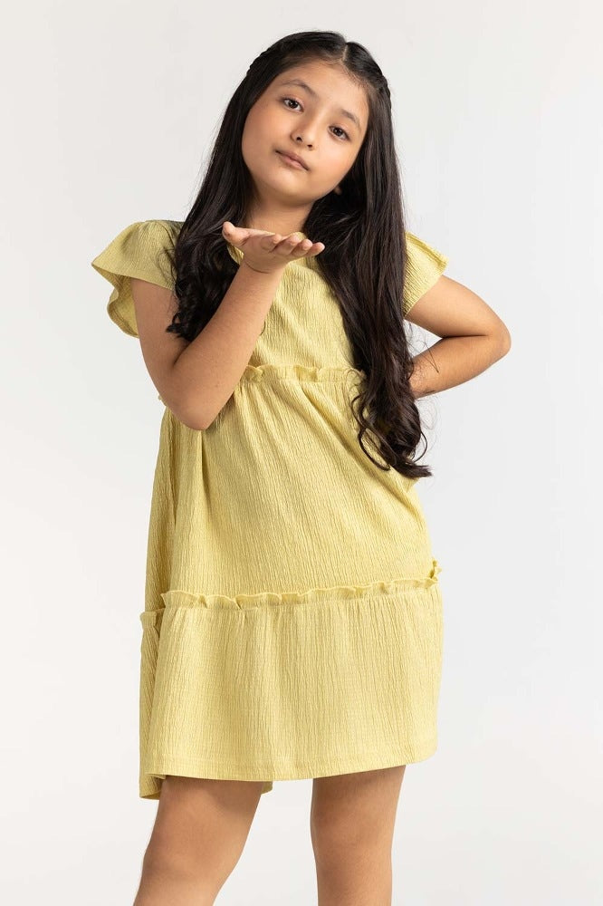 https://cdn.shopify.com/s/files/1/0706/3253/8159/files/junior_girl_green_basic_tee_231-414-056_4.jpg?v=1758455147