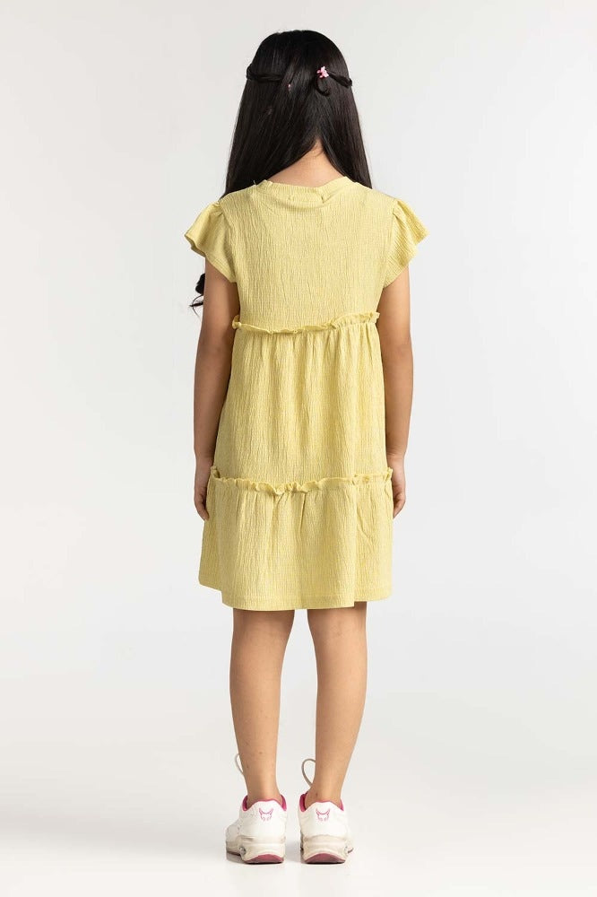 https://cdn.shopify.com/s/files/1/0706/3253/8159/files/junior_girl_green_basic_tee_231-414-056_5.jpg?v=1758455147