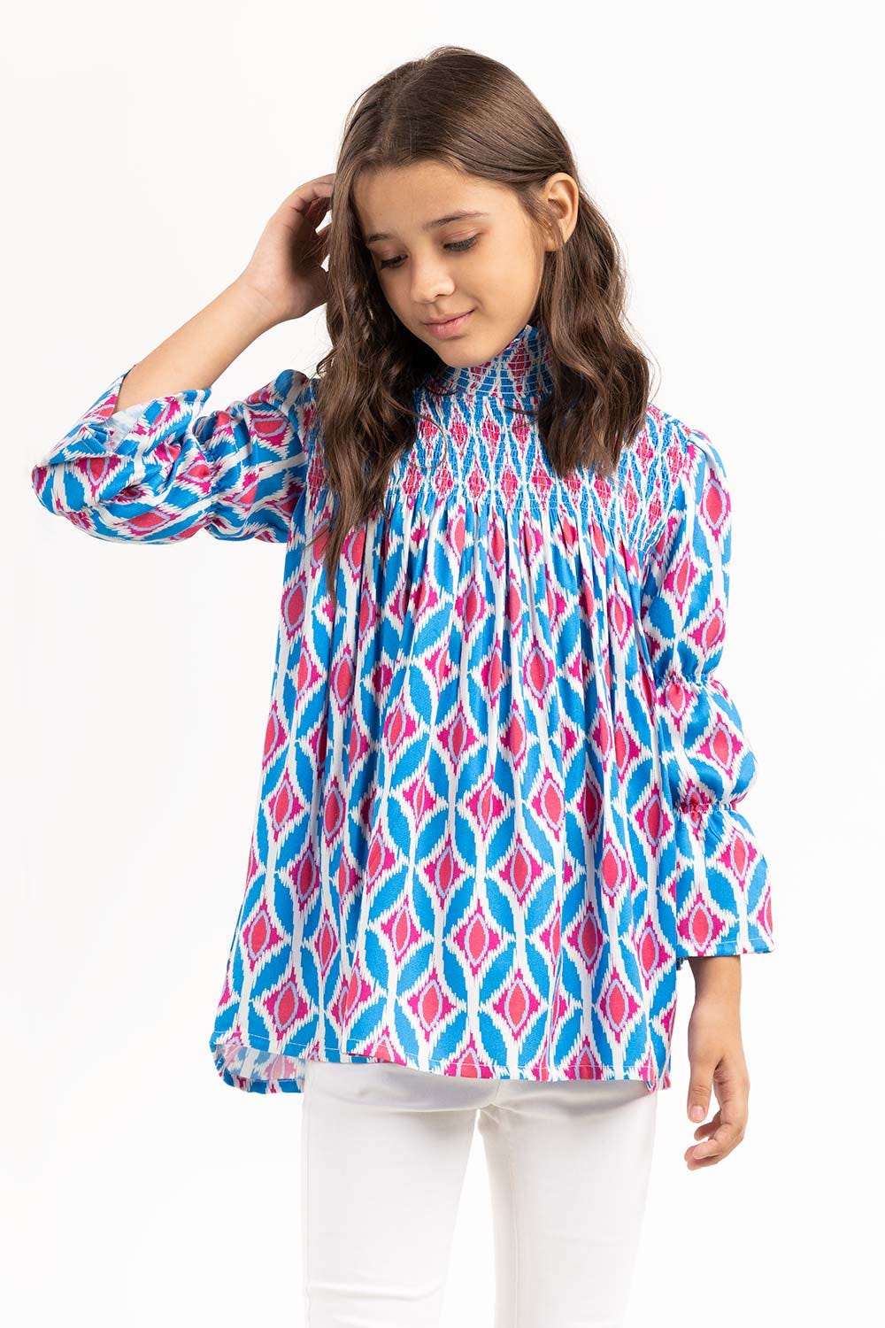 https://cdn.shopify.com/s/files/1/0706/3253/8159/files/junior_girls_multi_woven_blouse_224-414-027_3.jpg?v=1758454833