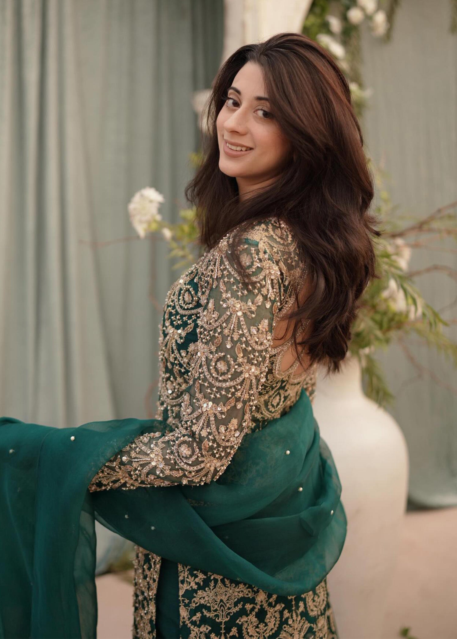 https://cdn.shopify.com/s/files/1/0412/1919/5034/files/kanwalmalik.official_1772809200_3846896568884810188_5542710404.jpg?v=1775045342