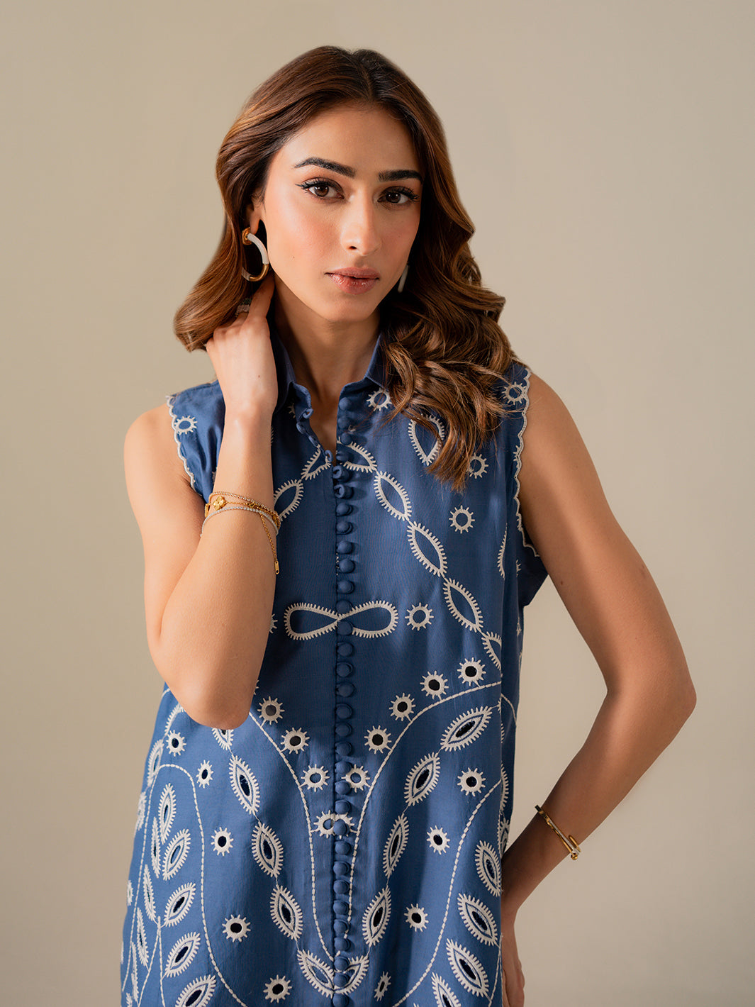 KIELS- SLD23-25- 2Pc Embroidered Set