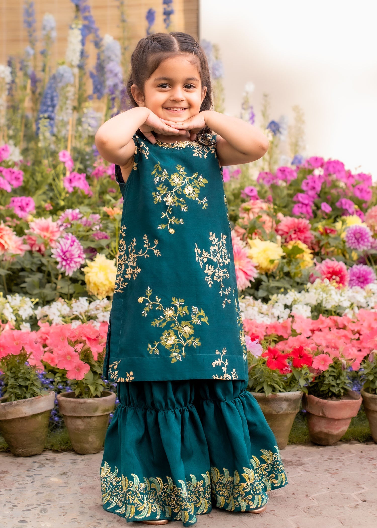 https://cdn.shopify.com/s/files/1/3006/7522/files/kidsvol2_42.jpg?v=1714214780