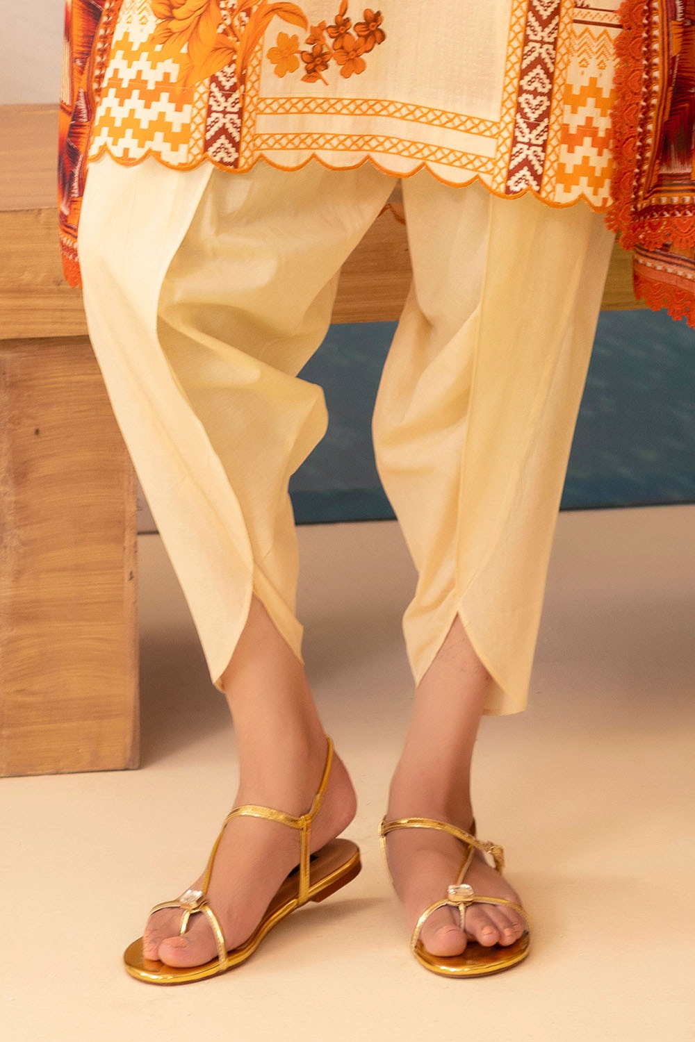 3 Piece Unstitched Printed Lawn Suit