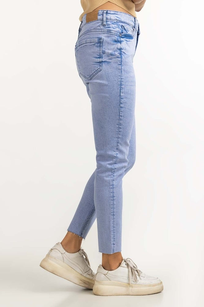Light Blue Basic Jeans