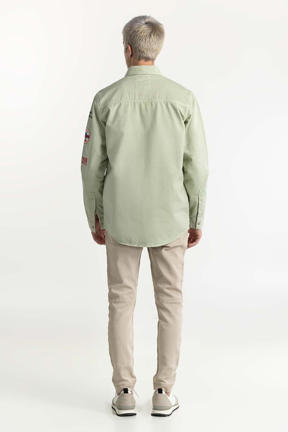 https://cdn.shopify.com/s/files/1/0706/3253/8159/files/light_green_non-denim_overshirt_224-117-016_6.jpg?v=1758454641