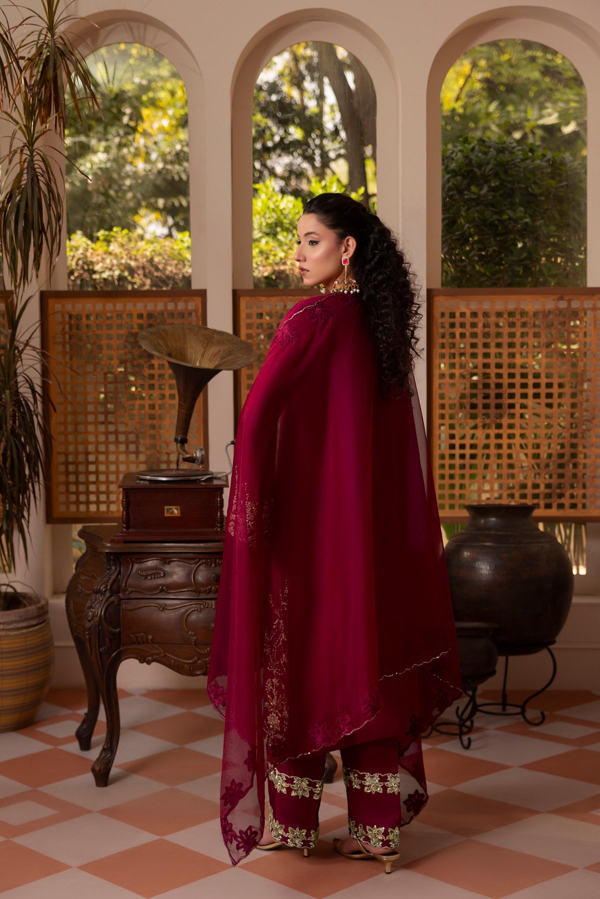 Roya | Made by MAIRAZ
