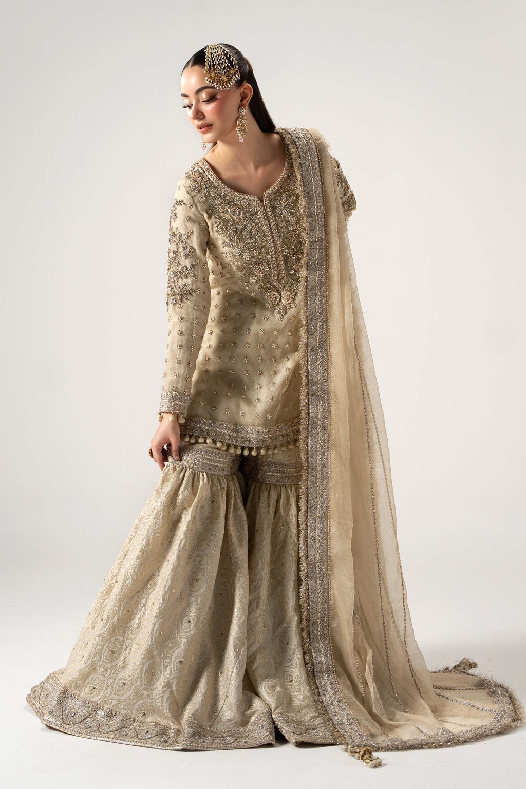 Maria B – Mayrozeh Style