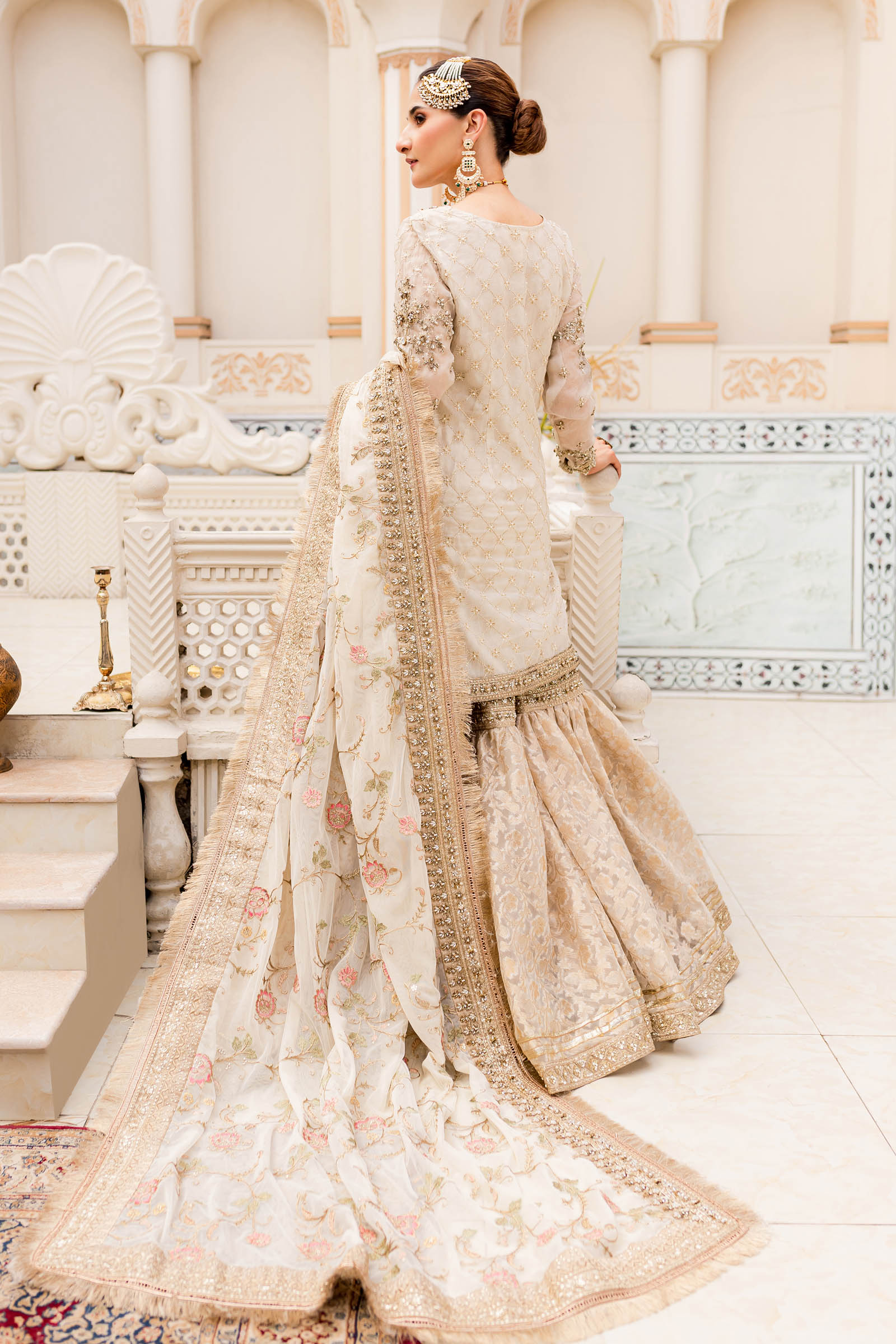 Maria B – MC-906 Ivory Gold Style