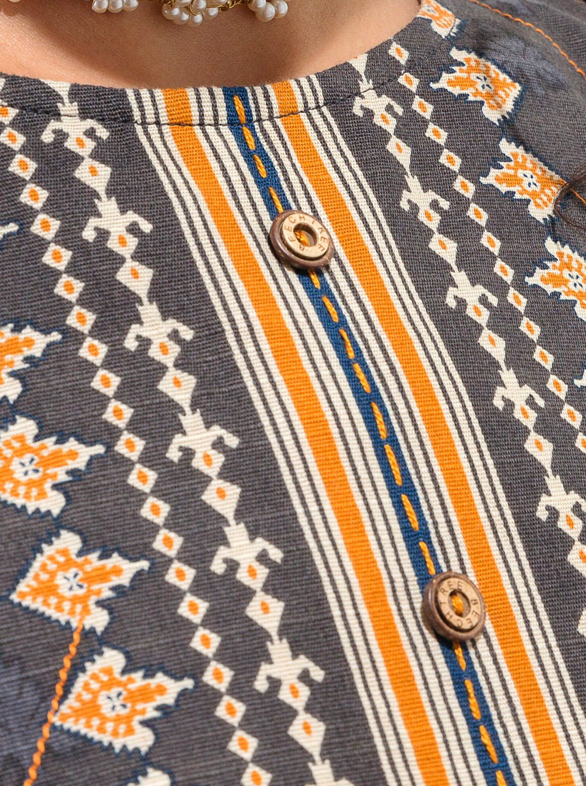 3 Piece - Printed Khaddar Suit - Grey Glitz
