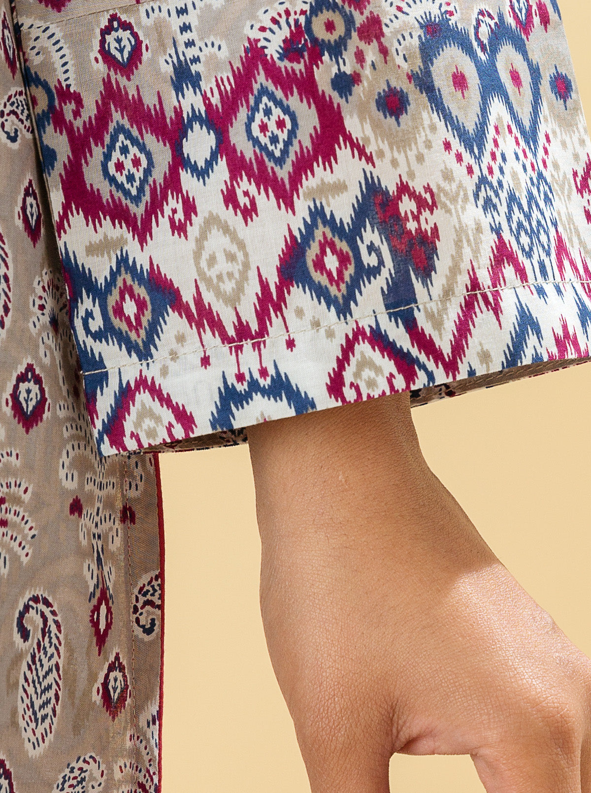 2 Piece - Printed Lawn Suit - Pearl Grey