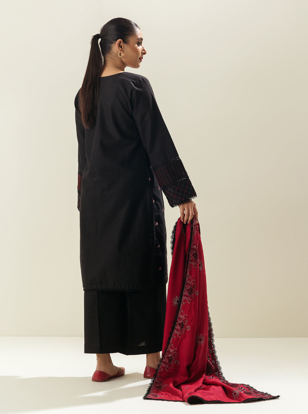 3 Piece - Embroidered Khaddar Suit - Grey Block