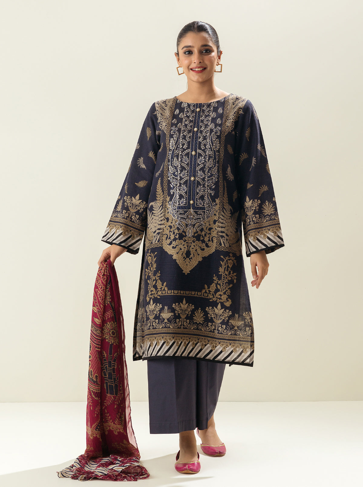 3 Piece - Embroidered Khaddar Suit - Hinoki