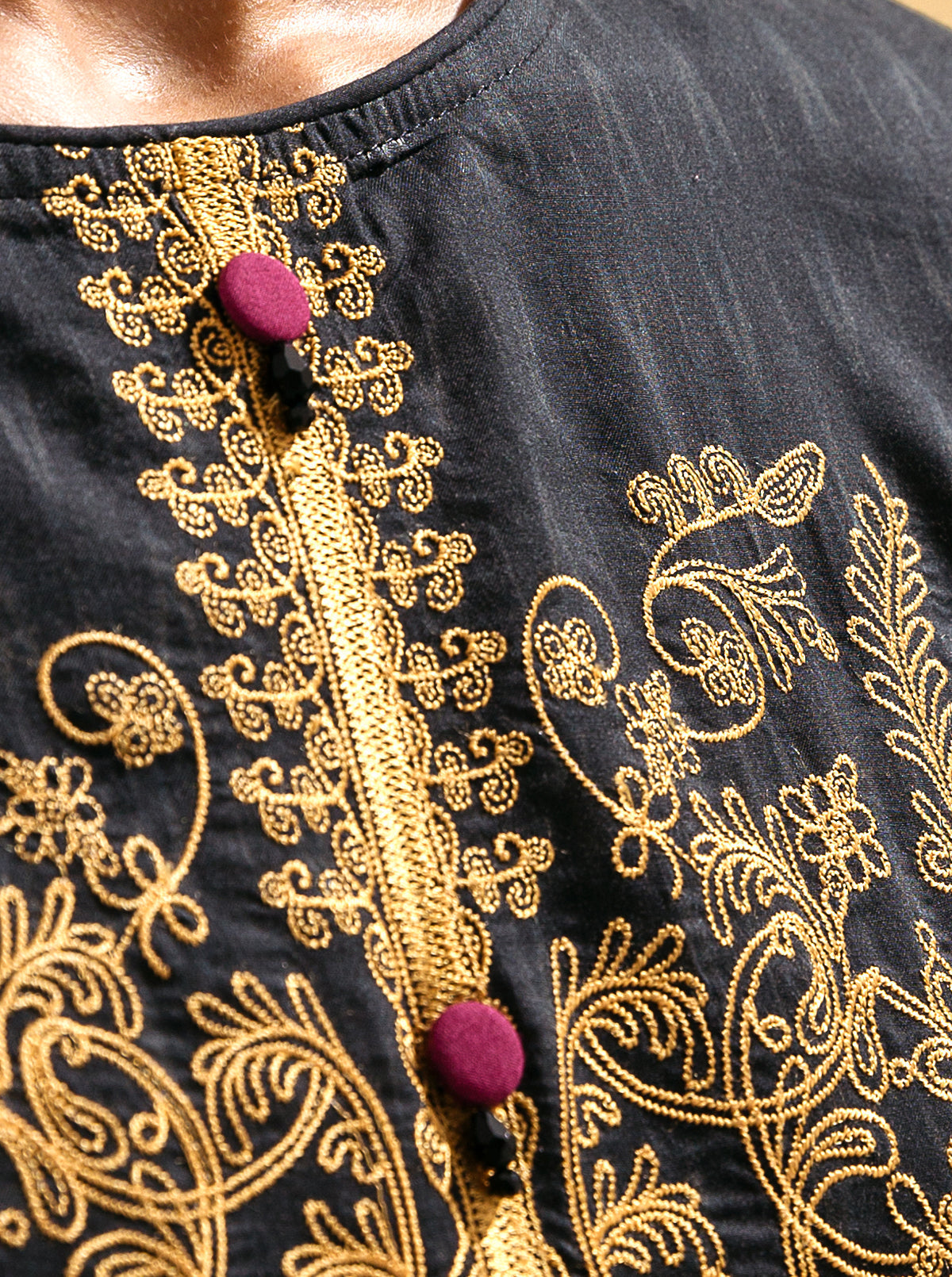 3 Piece - Embroidered Lawn Suit - Raven Glow