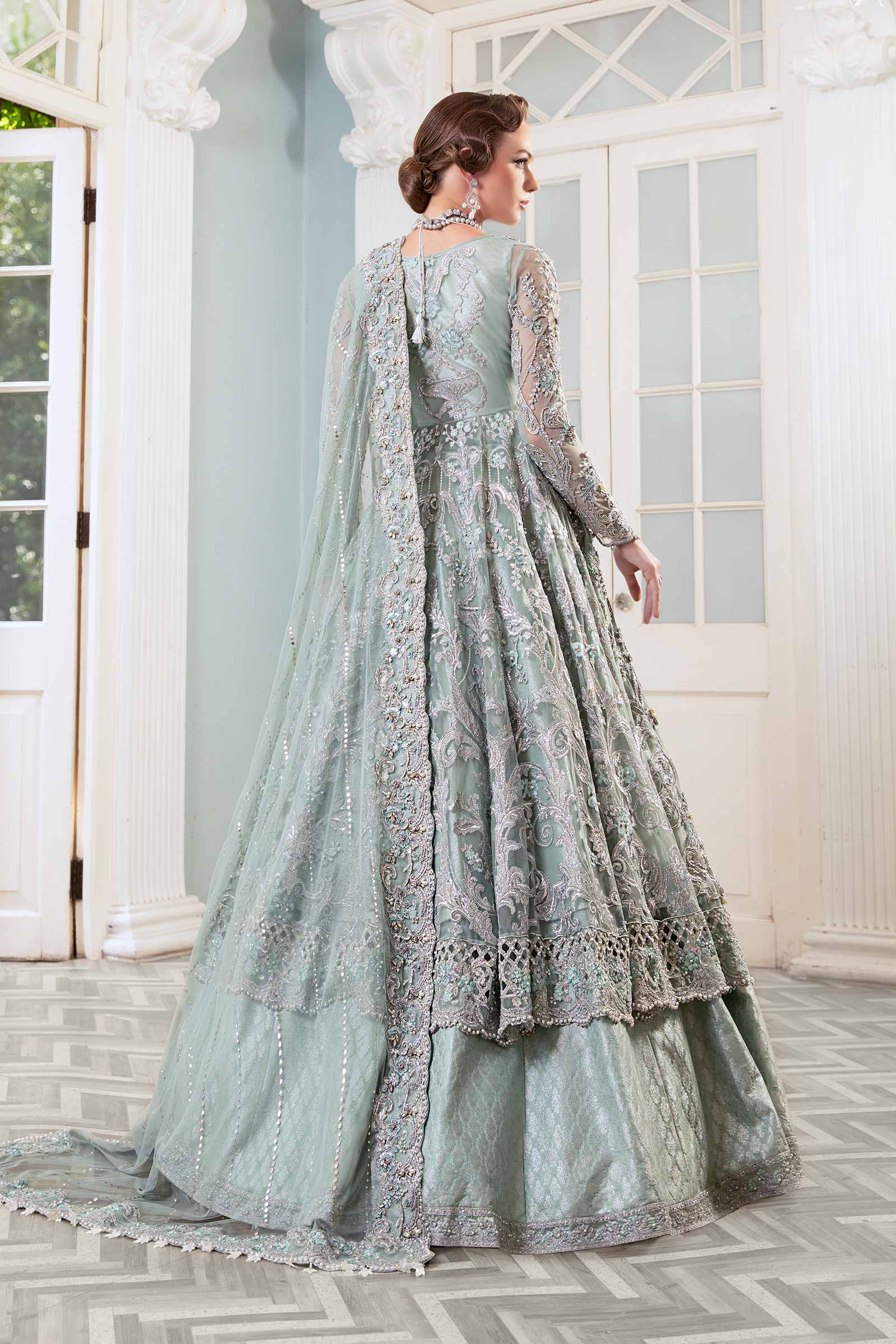 Maria B