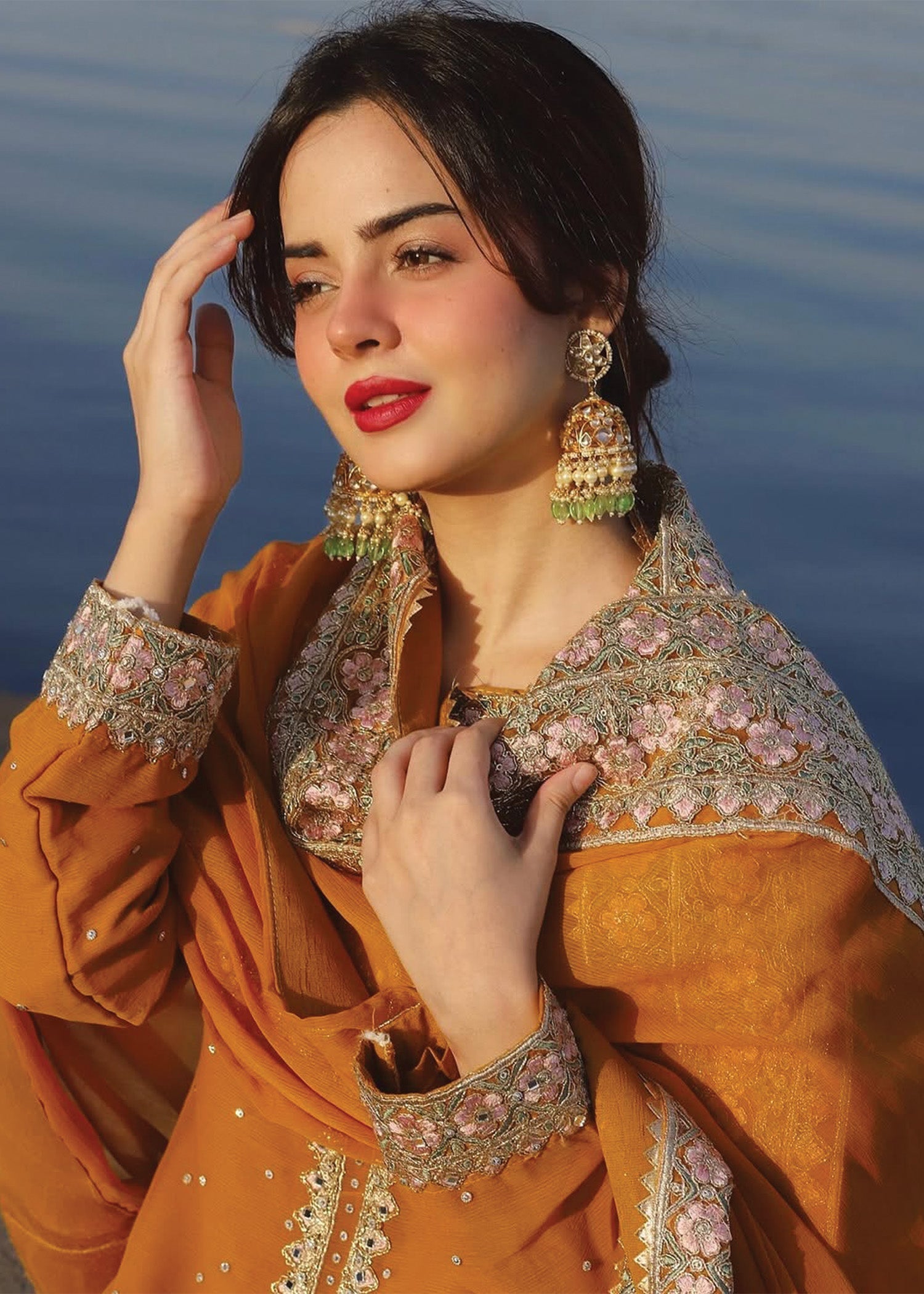 Hoorain
