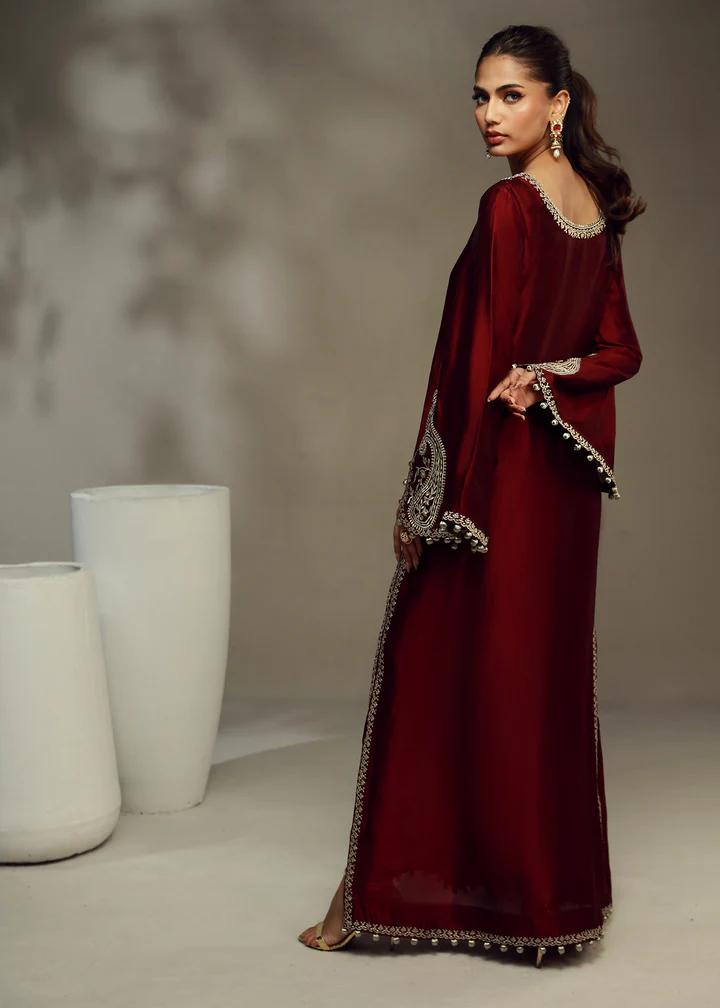https://cdn.shopify.com/s/files/1/0923/1931/8403/files/meesha-formal-kaftan-588935_e22182c0-c863-4dbe-ab80-de512770792a.jpg?v=1756725150