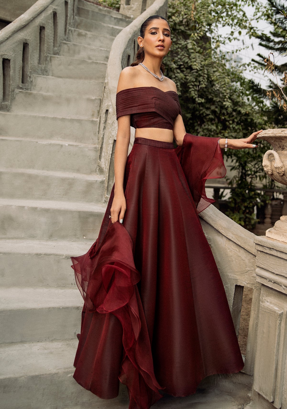 https://cdn.shopify.com/s/files/1/0524/2070/6504/products/meher1.jpg?v=1752232764