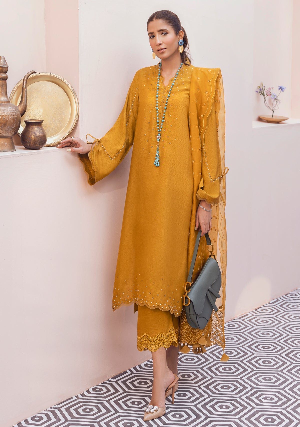 https://cdn.shopify.com/s/files/1/0524/2070/6504/products/mehrm1.jpg?v=1752232744
