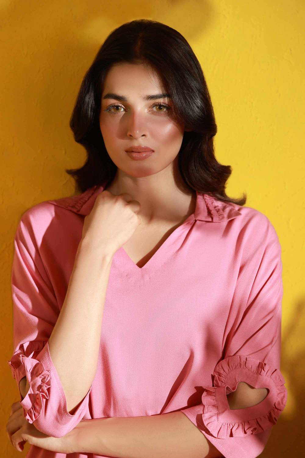 https://cdn.shopify.com/s/files/1/0663/9616/0233/files/missrosy_2_cc982632-d5b9-4d21-b9c7-76e16dc17866.jpg?v=1781170347