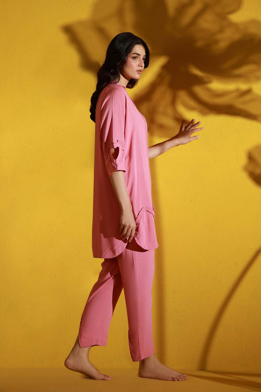 https://cdn.shopify.com/s/files/1/0663/9616/0233/files/missrosy_7_b0314fad-aaa9-4455-8c2a-ee86b454681f.jpg?v=1781170347