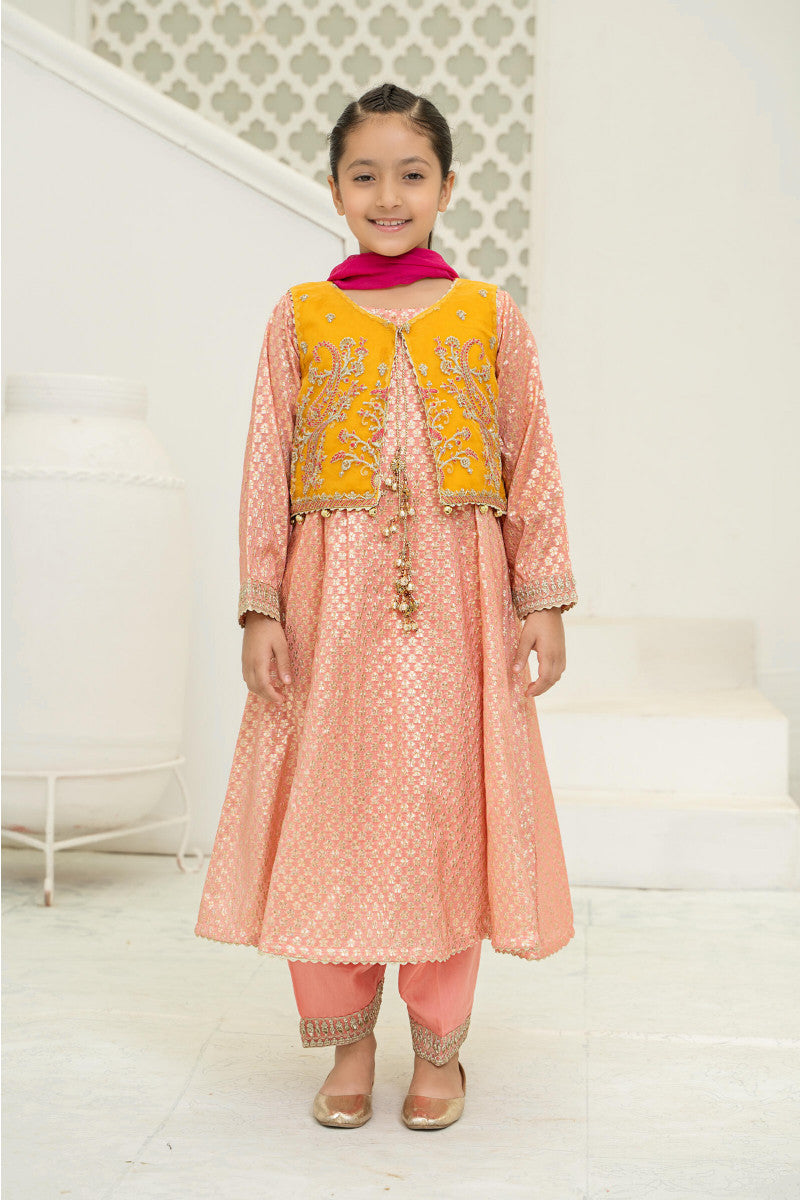 https://cdn.shopify.com/s/files/1/0620/8788/9062/products/mks-w22-05-peach.jpg?v=1672340689