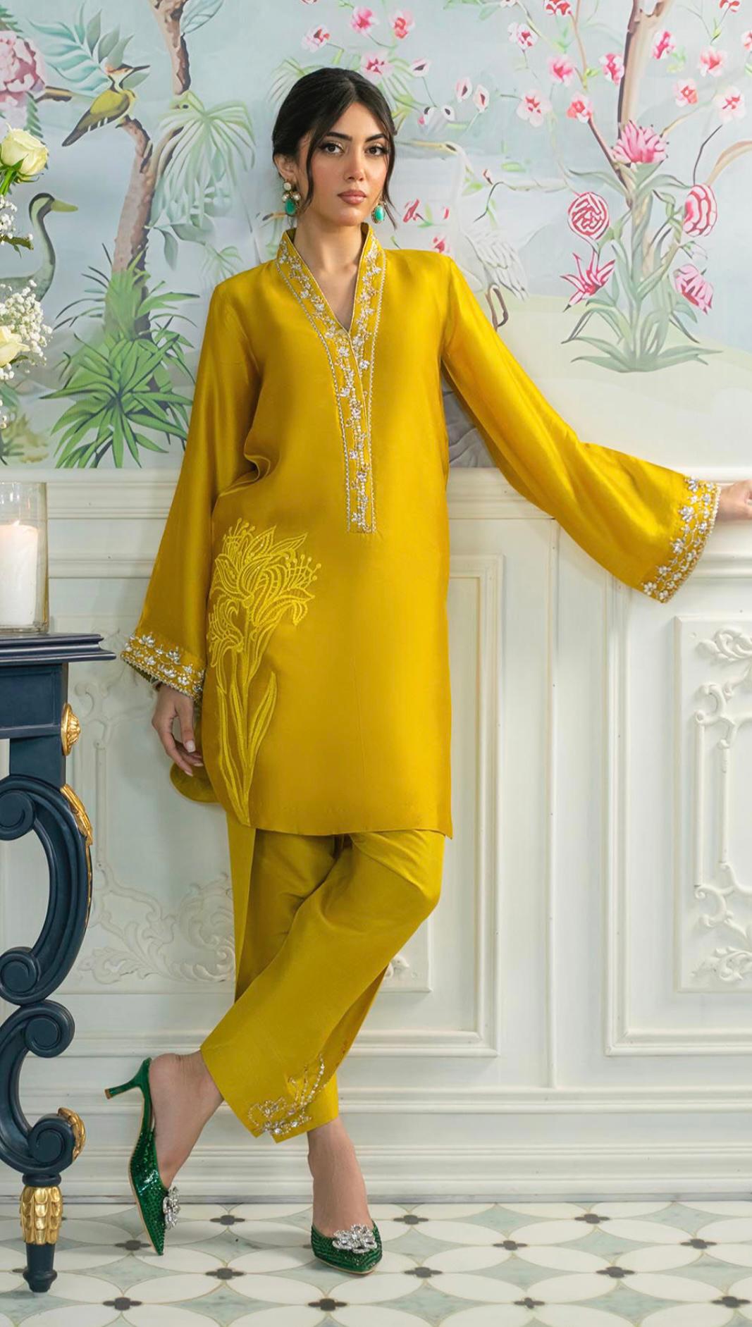 Noori Mustard Eid Series’25 by Alizay Saad