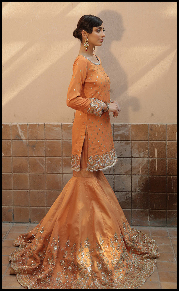 ORANGE TRUE