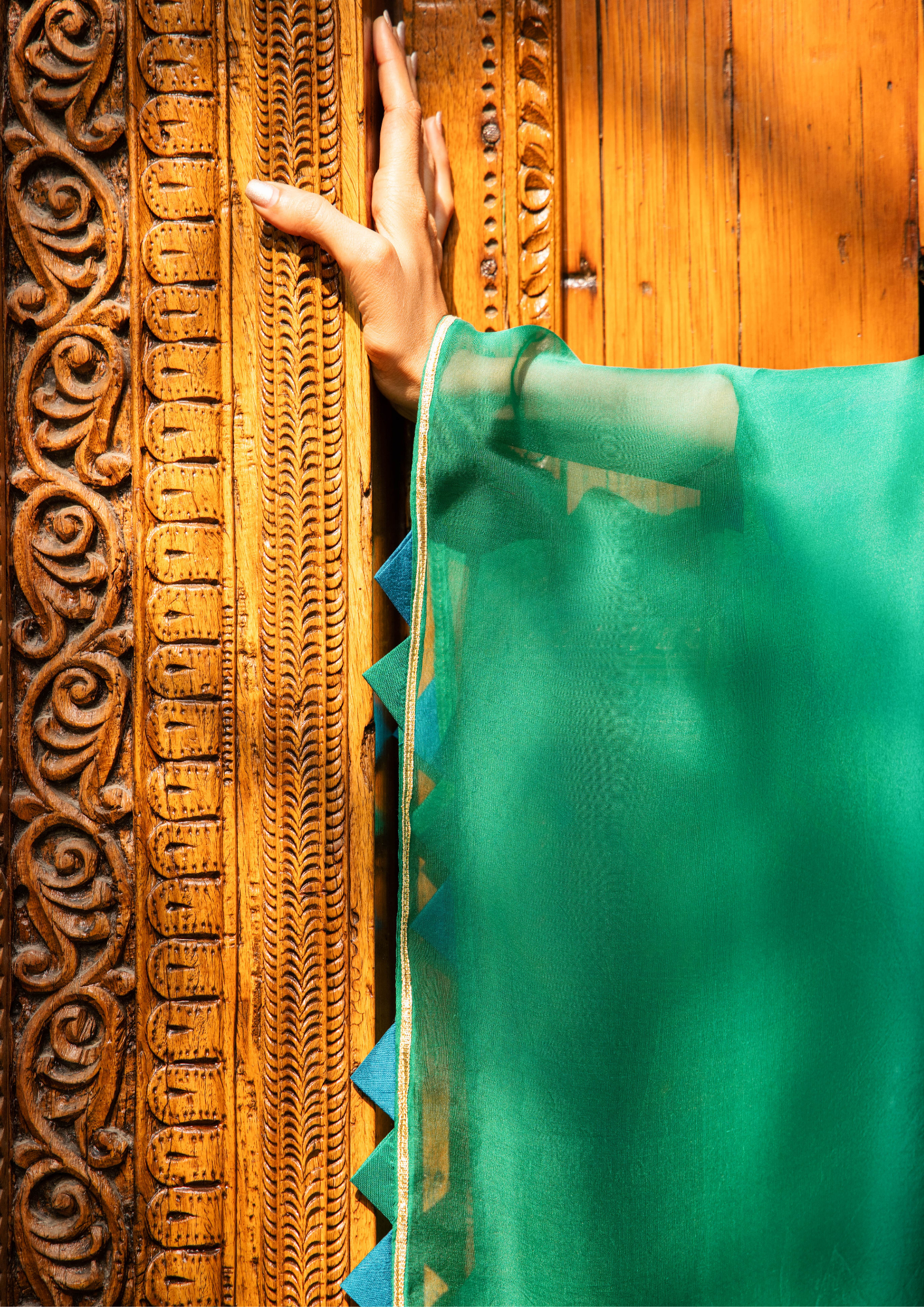 HINA SHIRT & DUPPATTA